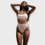 Ana – Conjunto Playa Estilo y Comodidad elegante