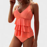 Clara – Bañador Elegancia y Estilo Atemporal - Lia – Bañador Liso con Volantes Elegantes