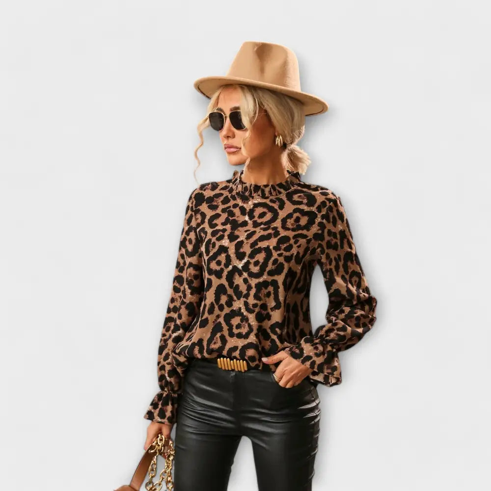 Clara – Blusa Estampado Leopardo Chic - Clara – Blusa Estampado Leopardo Chic > Blouses > >