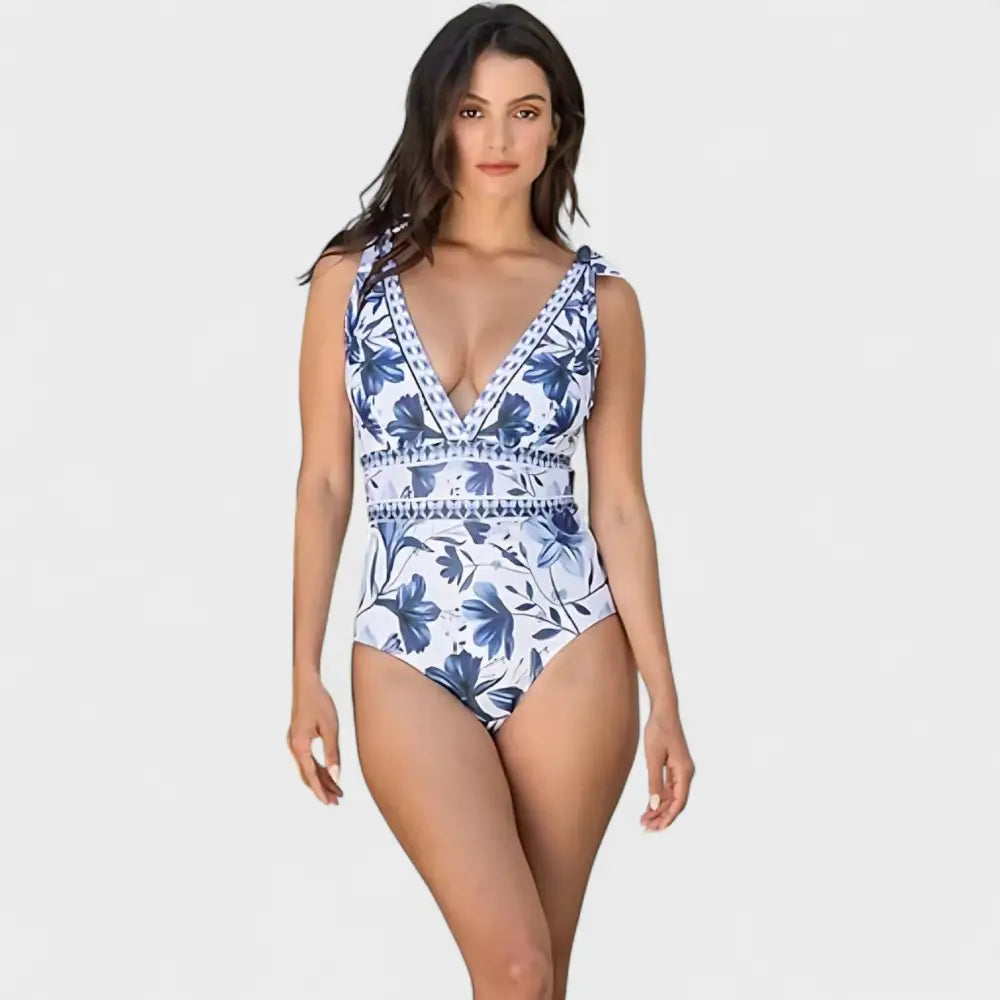 Clara – Conjunto Elegancia Floral Mediterránea - Conjunto Floral Mediterráneo – Bañador con Falda a Juego
