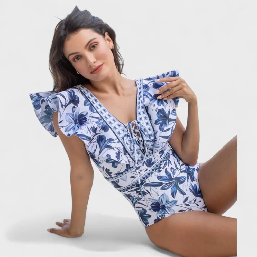 Clara – Conjunto Elegancia Floral Mediterránea - Conjunto Floral Mediterráneo – Bañador con Falda a Juego