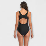 Clara – Traje de Baño Estilo Deportivo con Elegancia Atemporal