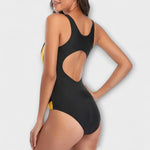 Clara – Traje de Baño Estilo Deportivo con Elegancia Atemporal