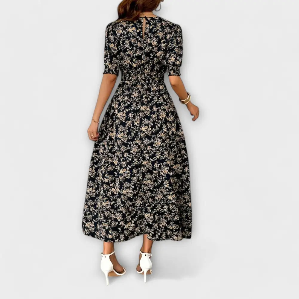 Clara – Vestido Encanto Floral Atemporal - Vestidos