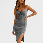 Marina – Vestido Denim Chic con Abertura Elegante - Gris / S - Vestidos