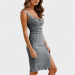Marina – Vestido Denim Chic con Abertura Elegante - Vestidos