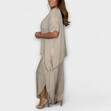 Naiara – Vestido Elegancia Versátil - CONJUNTOS