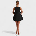 Valentina – Vestido Mini Encanto Chic - Negro / XS - Vestidos