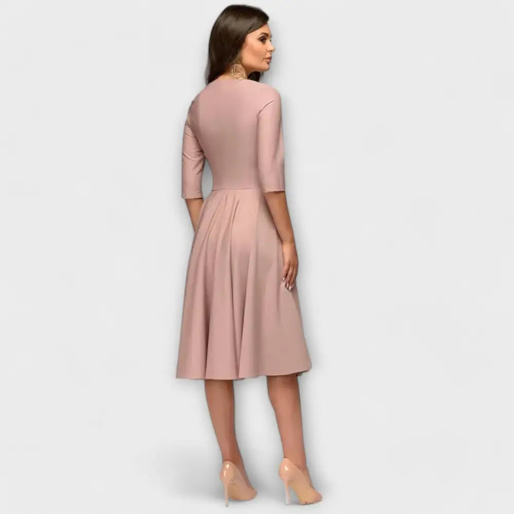 Alba – Vestido Glamour Fluir Sofisticado - Vestidos