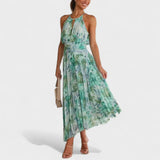 Ángela – Vestido Maxi Plisado con Flores y Toque Romántico - Vestidos
