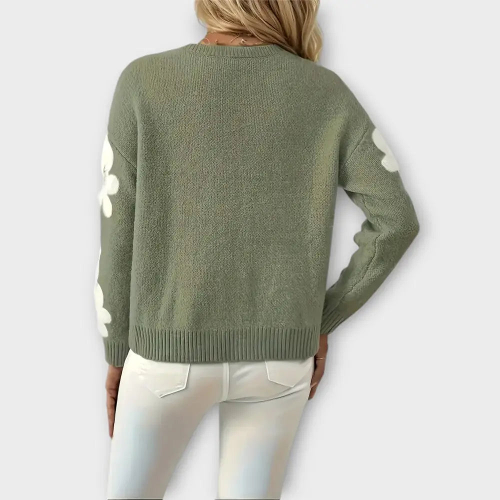 Ariadna – Blusa Chic con Detalles Florales Atemporales - Suéteres & Cardigans