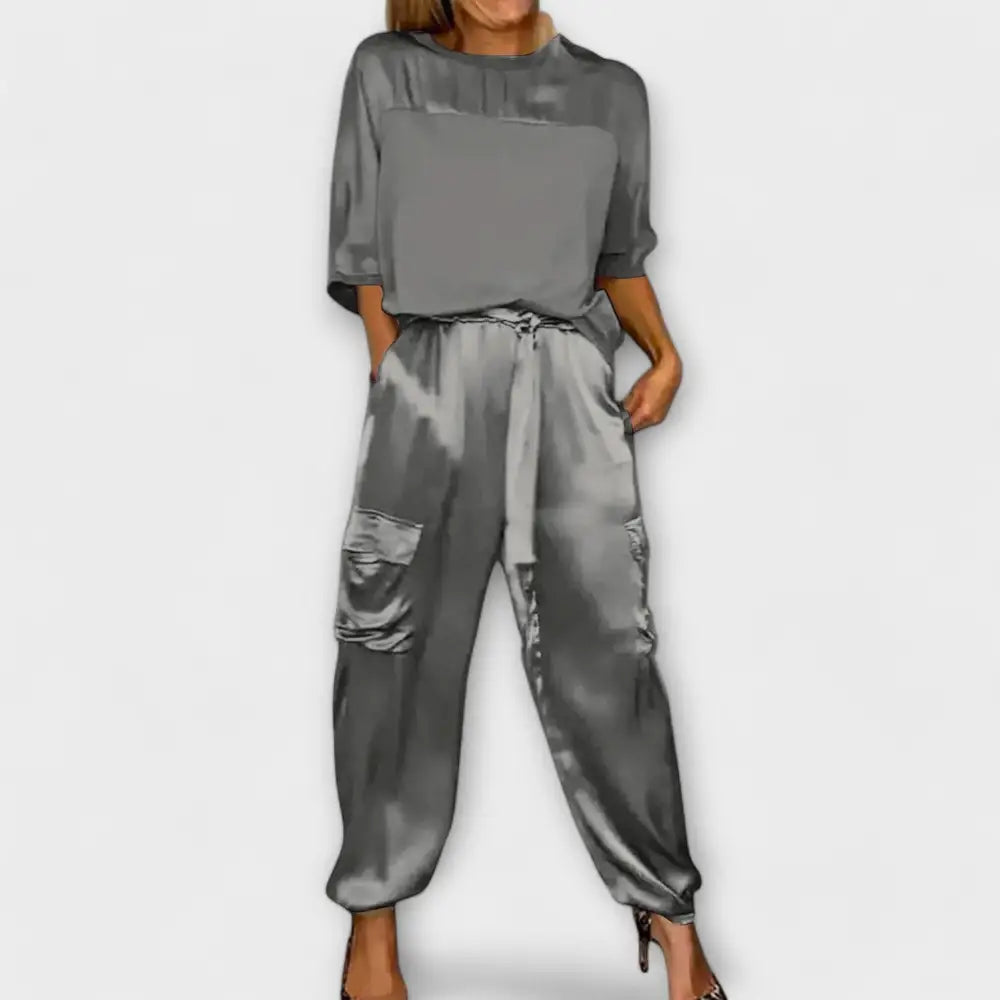 Carla – Conjunto Estilo Sofisticado - Grau / S - CONJUNTOS