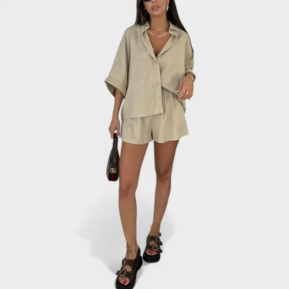 Claudia – Conjunto Frescura y Estilo Atemporal - Khaki / S - CONJUNTOS