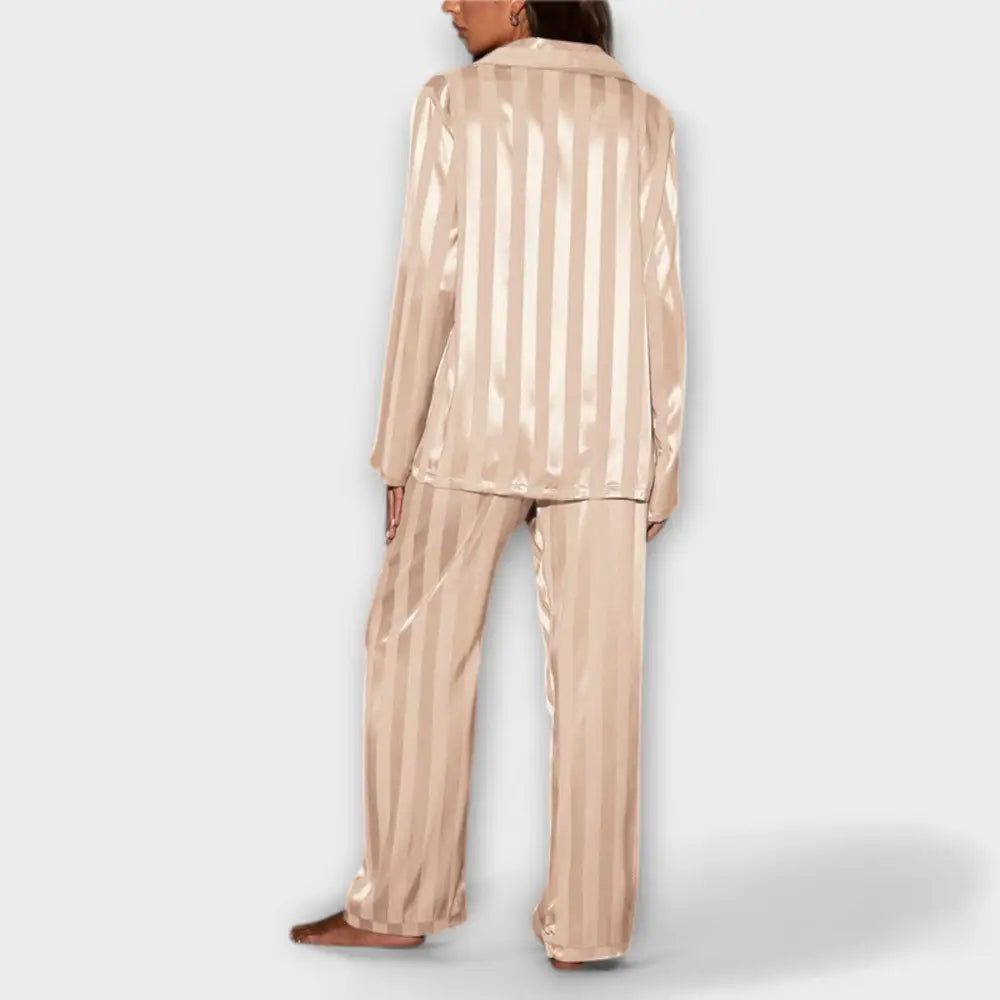 Estela – Pijama Suave y Elegante - CONJUNTOS