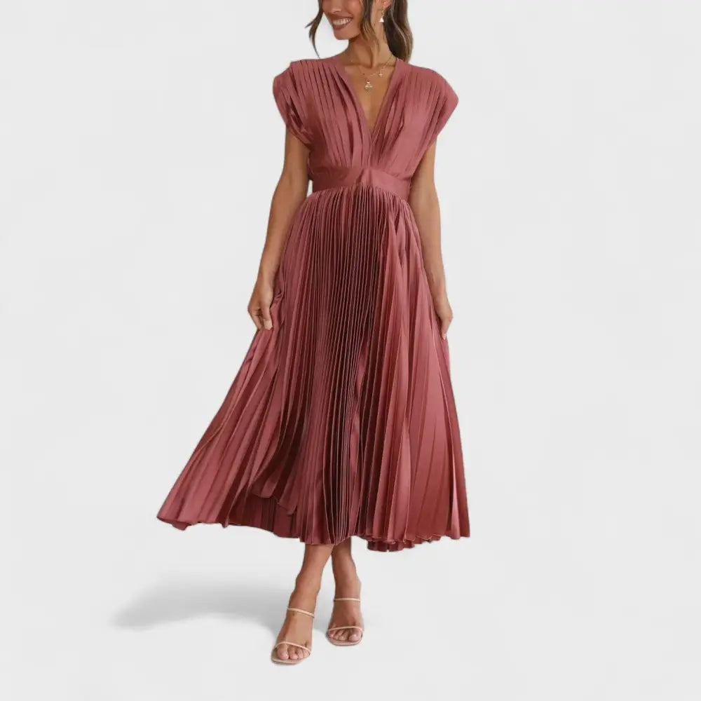 Rocío – Vestido Plisado que Resalta la Belleza Atemporal - Champán / S - Vestidos