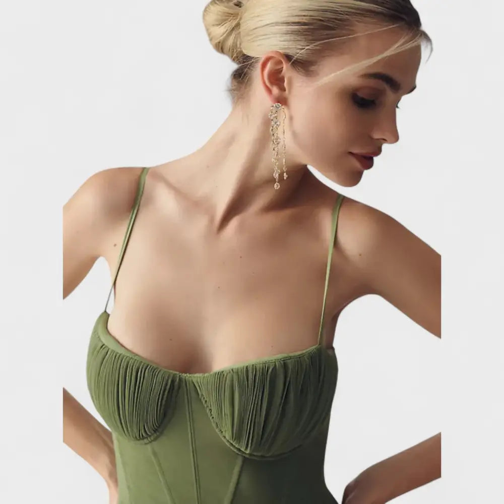 Valentina – Vestido Plisado Con Toque Elegante - Vestidos